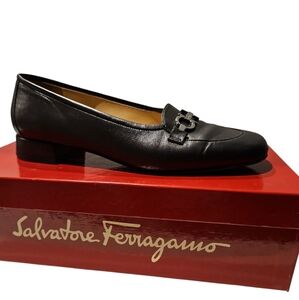 Salvatore Ferragamo Women's Black Loafers Size 8